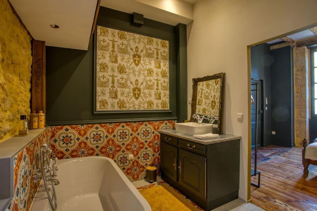 "Les Appartements De Betty A" Coeur Historique Sarlat Extérieur photo
