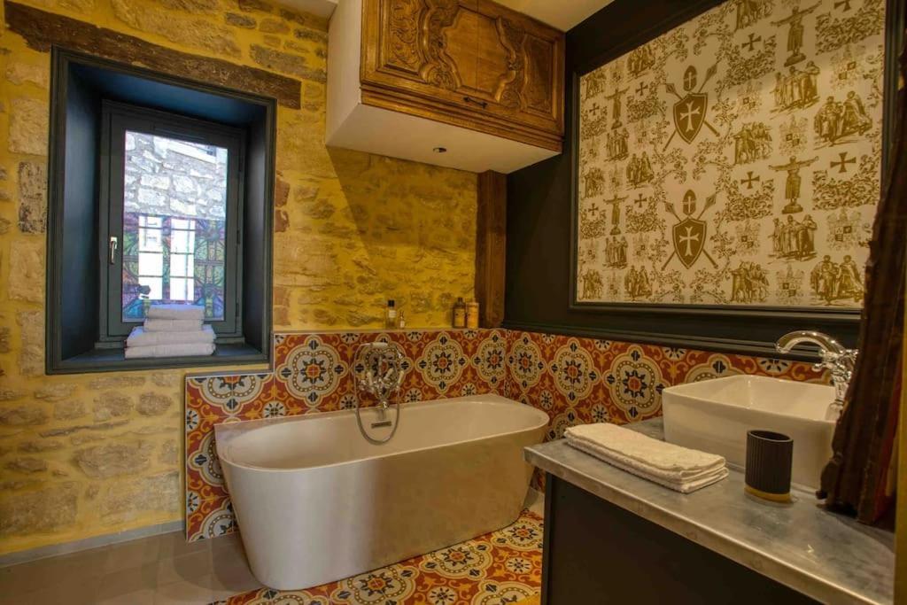 "Les Appartements De Betty A" Coeur Historique Sarlat Extérieur photo