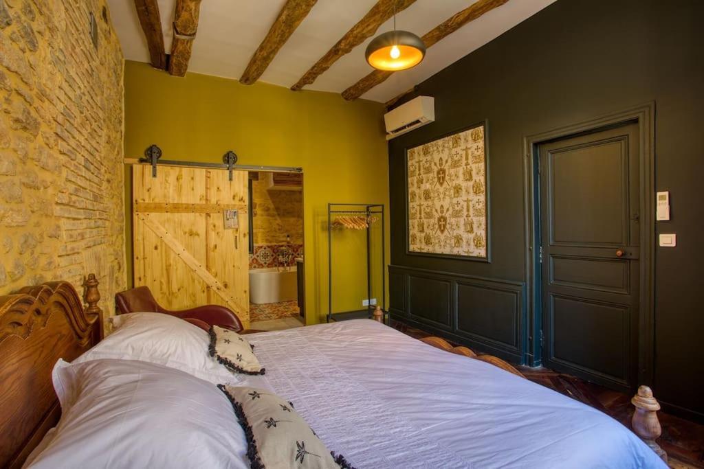 "Les Appartements De Betty A" Coeur Historique Sarlat Extérieur photo